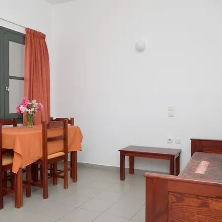 Apartmanhotel Eleni Szíszi